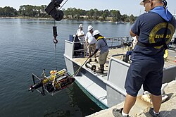 ./WHOI_US_Navy_html_2d5ce084_1790637812706